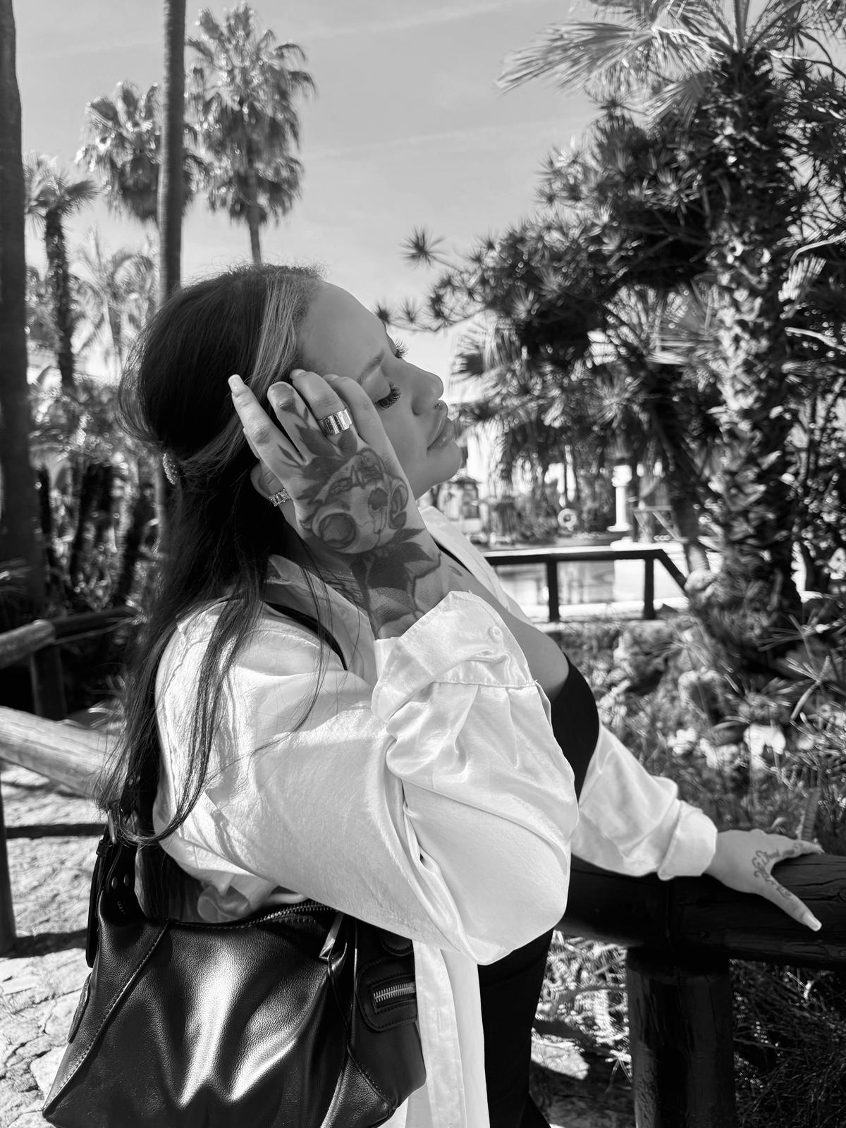 Lauren Reina Artist